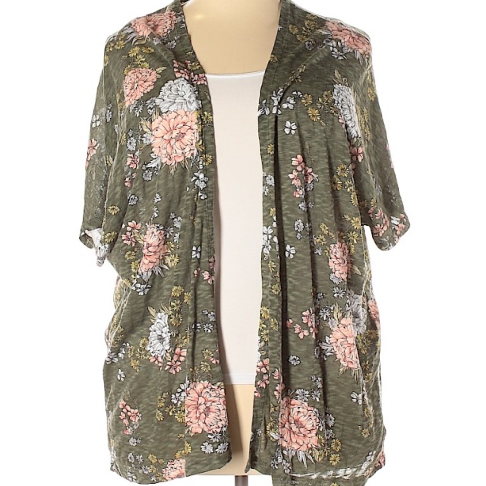 Torrid Like New Cardigan